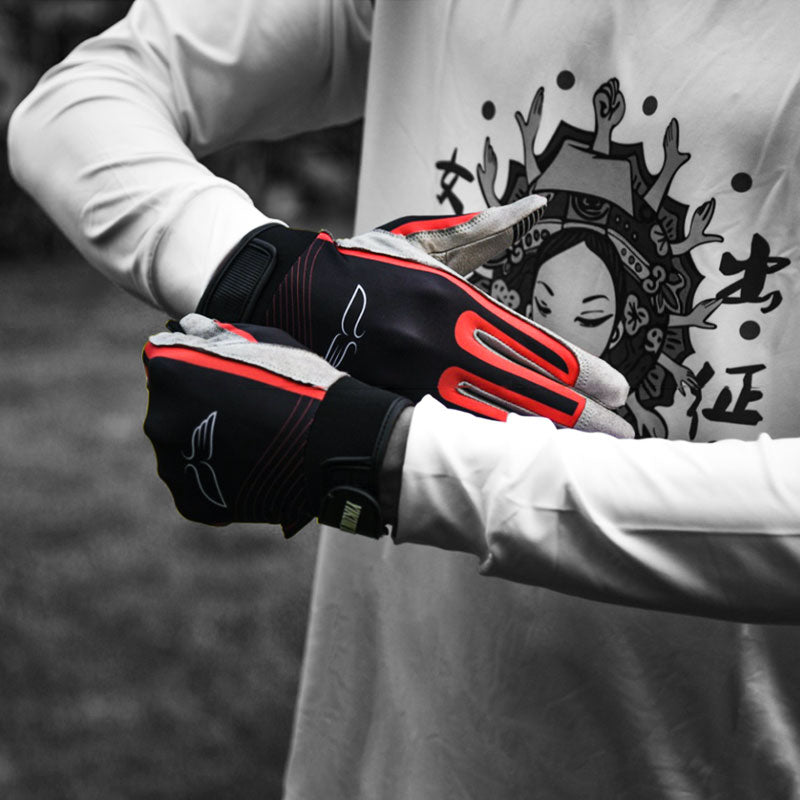 Yikun Gloves