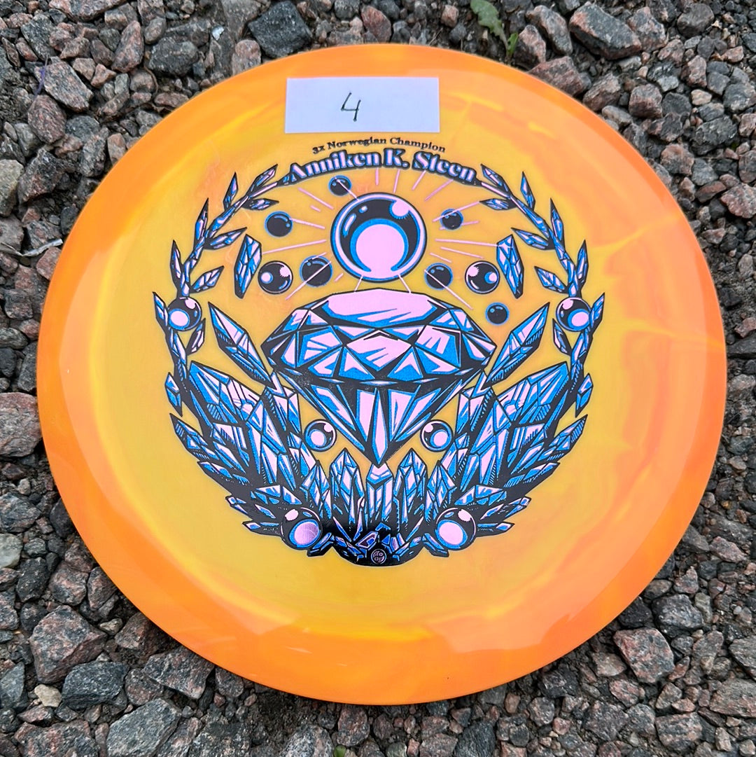 Signature Swirly S-Blend Emperor Anniken K. Steen Tour Series