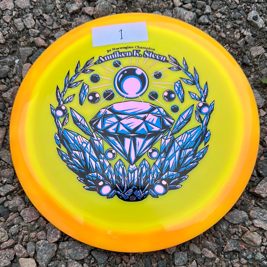 Signature Swirly S-Blend Emperor Anniken K. Steen Tour Series